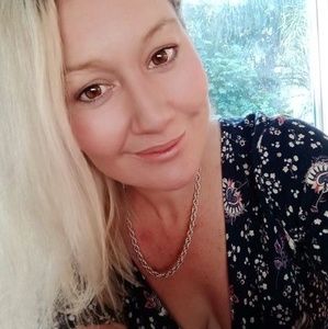 Meet your Posher, Laurenjane